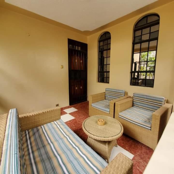 Palm Airport Suites Syokimau Экстерьер фото